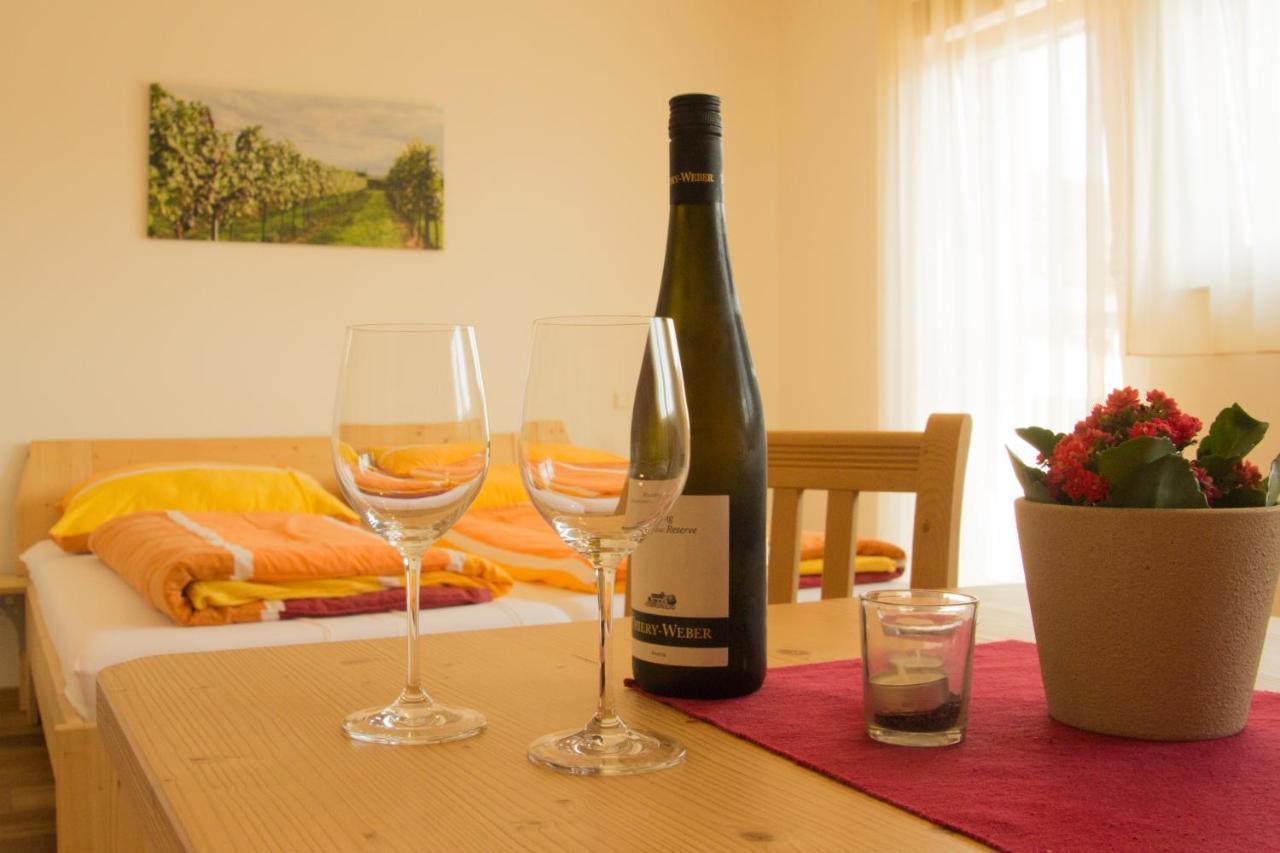 Bed and Breakfast Schmankerl und Gast Rohrendorf bei Krems Exterior foto
